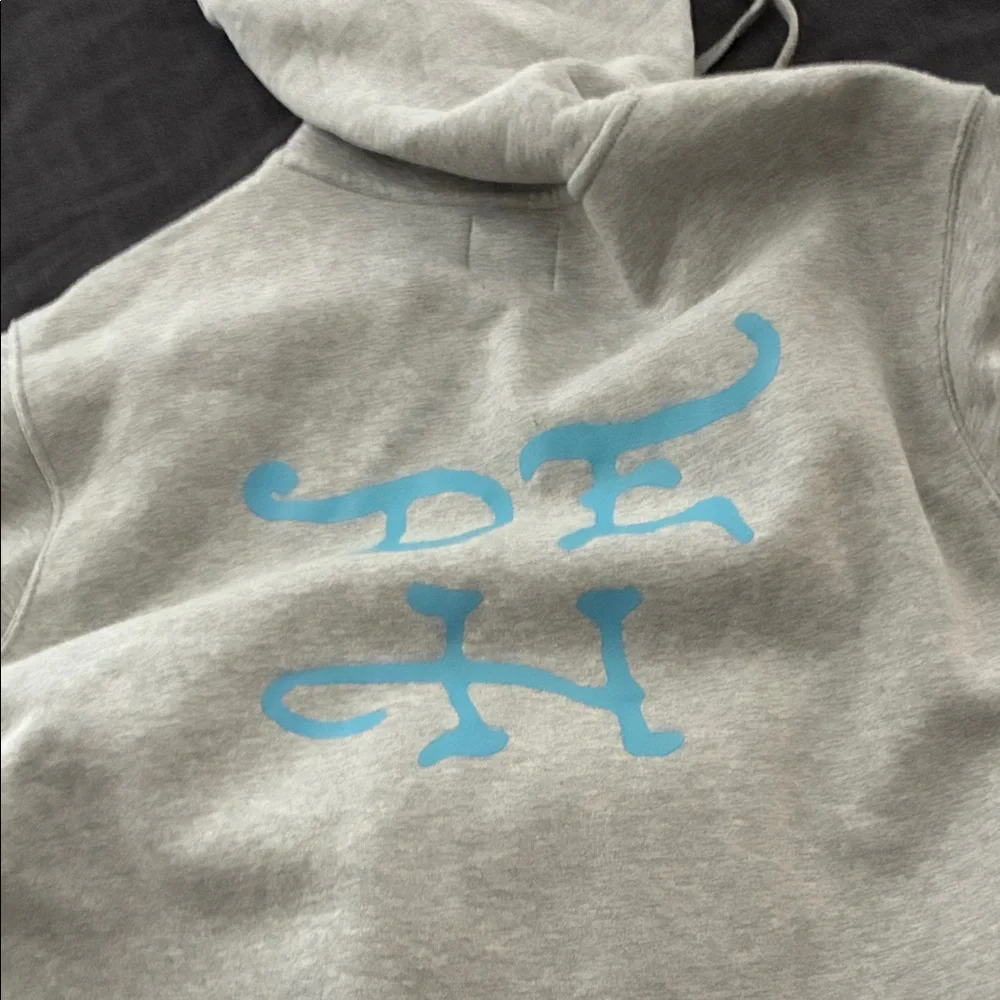 Ed Hardy Gray Hoodie with Skull and Floral Design - Picture 2 of 3